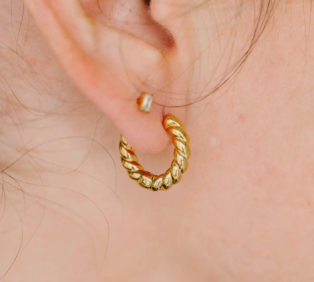 Pierced Co Gold Rope Huggies