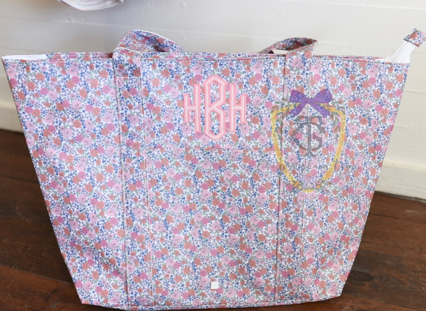 Jumbo XL TRVL tote - Garden Floral