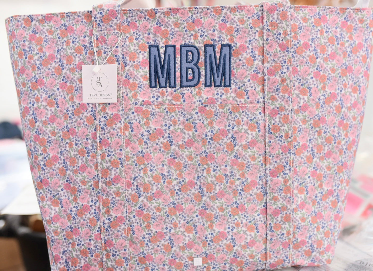 Jumbo XL TRVL tote - Garden Floral