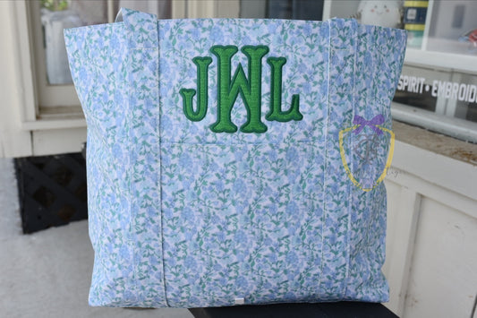 Jumbo XL TRVL tote - Hamptons Floral