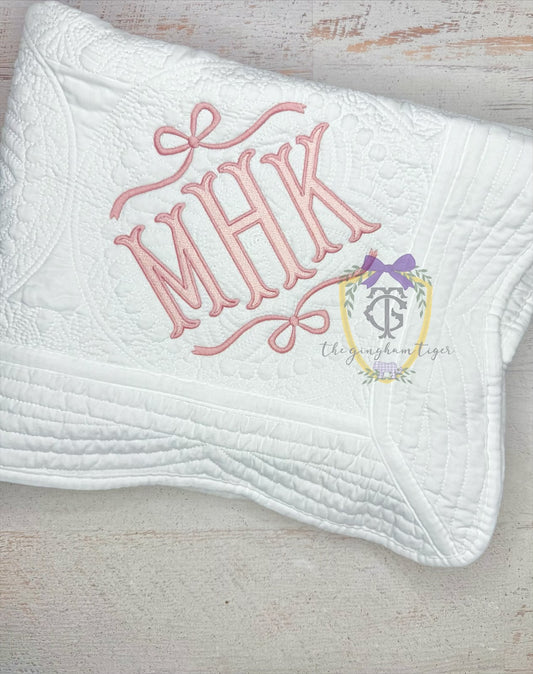 Heirloom Monogram with bow fram