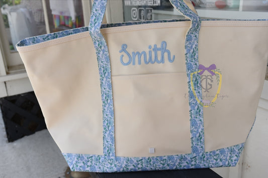 Maxi TOTE - COATED CANVAS NATURAL WITH Hamptons Floral  TRIM