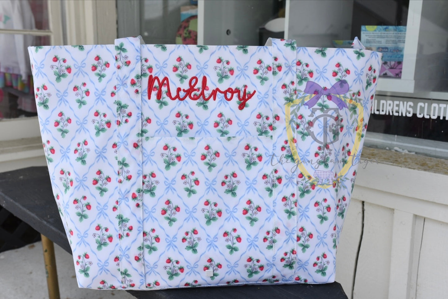 Jumbo XL TRVL tote BERRY NICE
