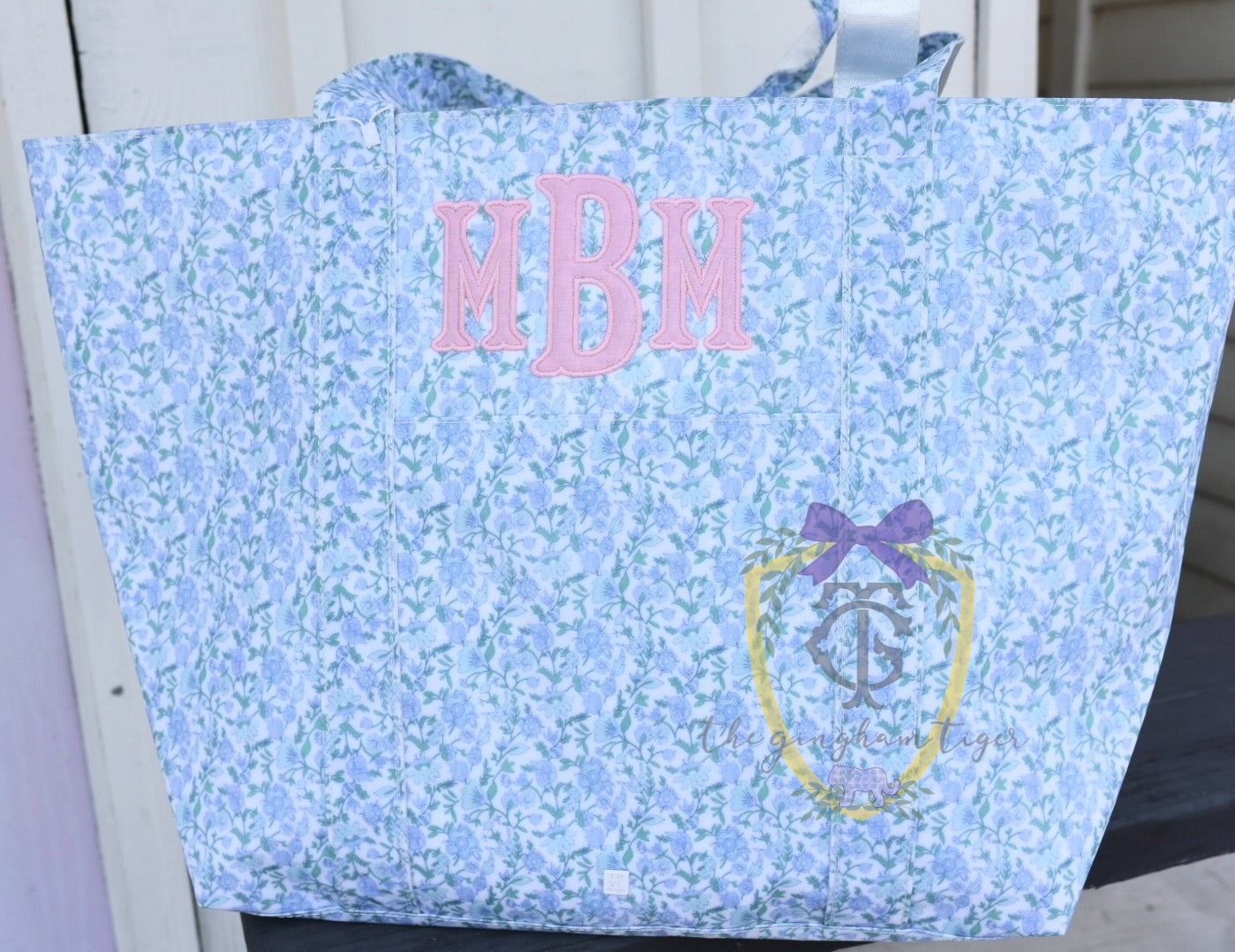 Jumbo XL TRVL tote - Hamptons Floral - in stock!