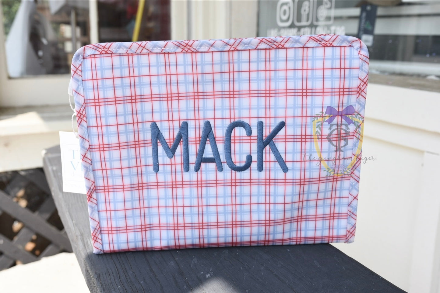 TRVL Design Roadie - Classic Plaid