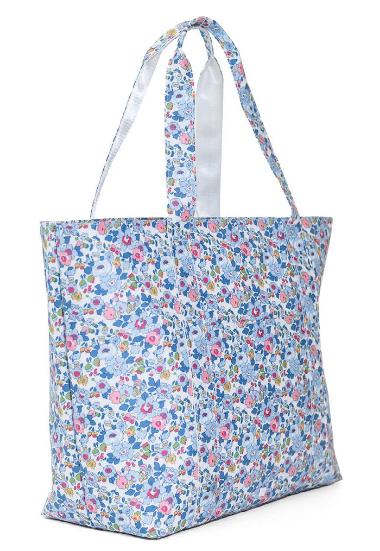 Jumbo XL TRVL tote - Bridgehampton Floral restock 8/25