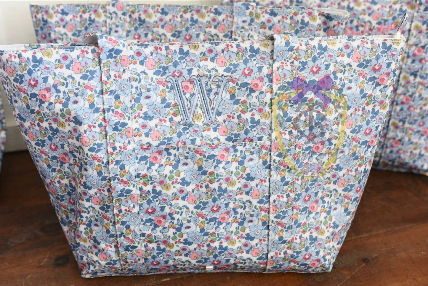 Jumbo XL TRVL tote - Bridgehampton Floral