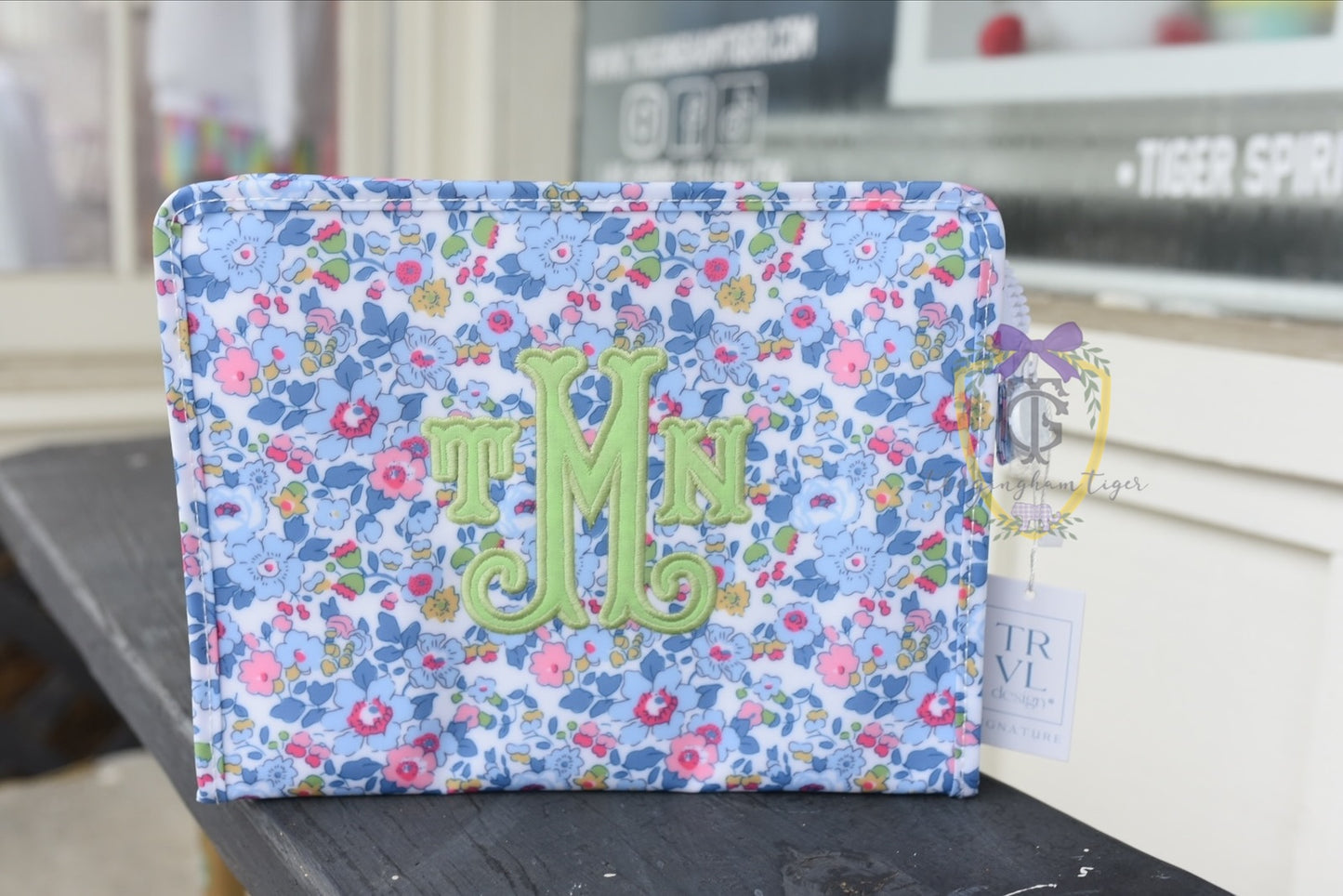 TRVL Design Roadie - Bridgehampton Floral