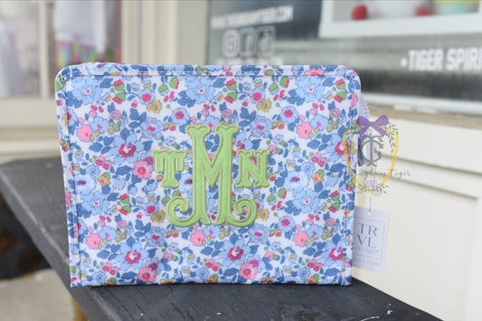TRVL Design Roadie - Bridgehampton Floral
