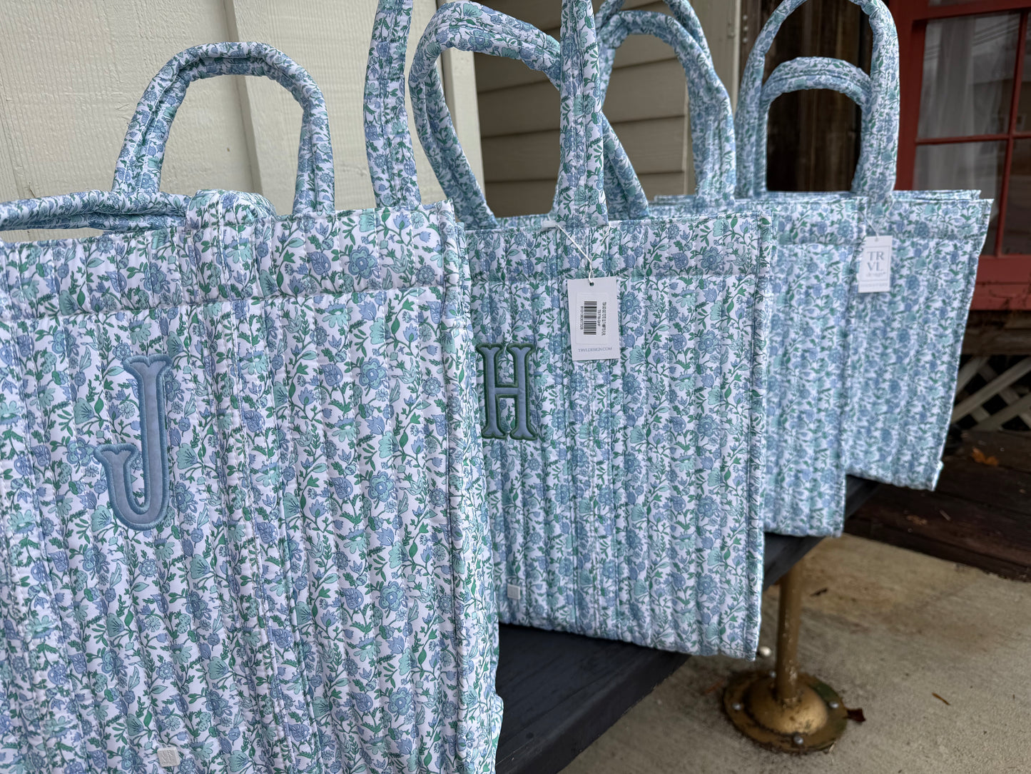 Quilted Go Go Tote Hamptons Floral TRVL