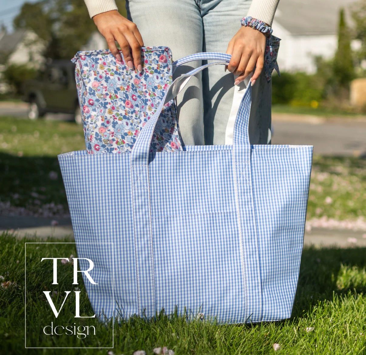 JUMBO TRVL Tote - Gingham Sky
