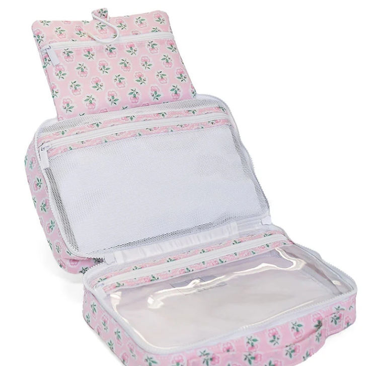 BundleUp Hanging Toiletry Bag - Petite Fleur Pink